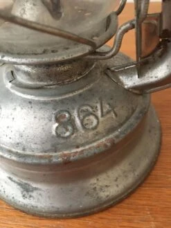 Lampe Tempête En Métal Marque Meva Tchécoslovaquie -Jardin Fournitures Boutique 9ea9897a 10e8 47fe 8fdf 0d267eaf85b7