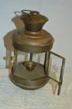 Lanterne à Bougie En Laiton -Jardin Fournitures Boutique a10ee204 ac31 4521 8d8d 130f4e7ceccd