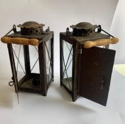 Laternen- Ensemble De 2, Années 1950 -Jardin Fournitures Boutique a34828f1 58dd 405f 921a 0f45b0009fae