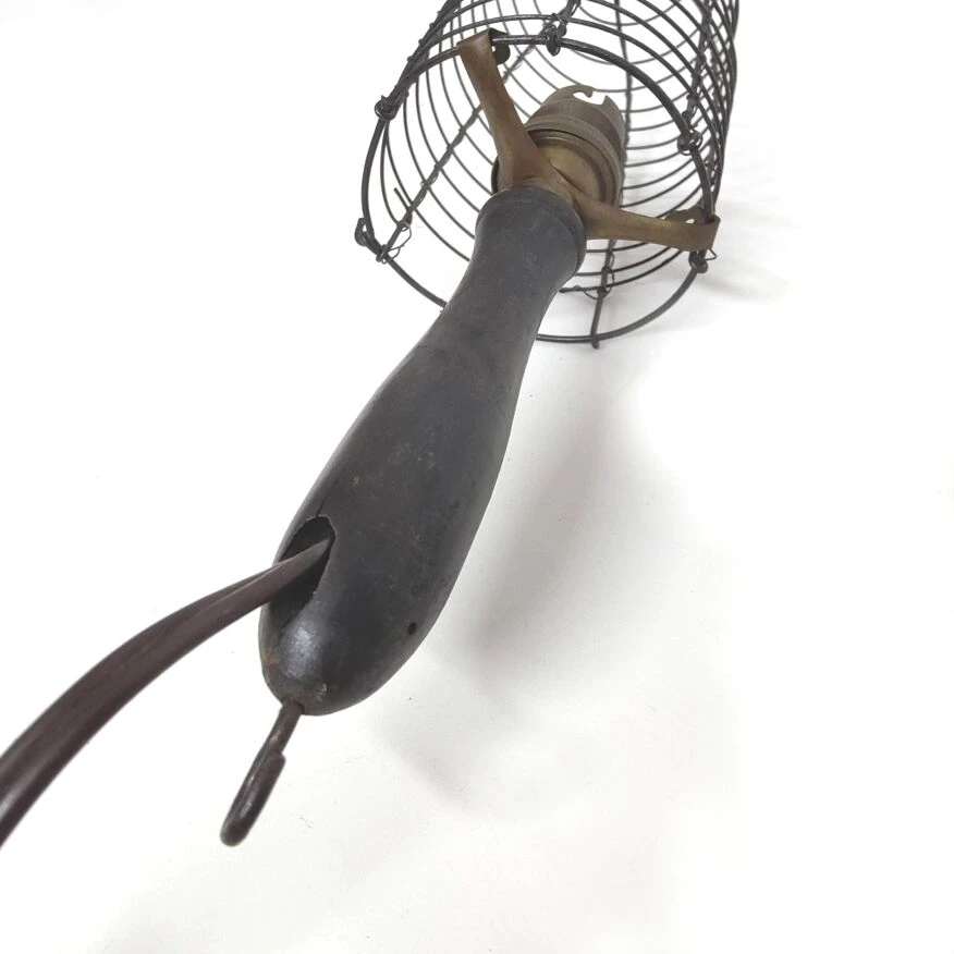 Baladeuse Atelier Industrielle Années 30 Bois Noirci Et Cage Métal 8 Baladeuse Atelier Industrielle Années 30 Bois Noirci Et Cage Métal – Image 6