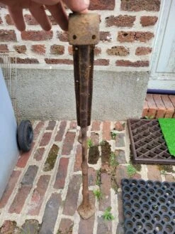 Ancienne Paire De Pieds De Banc De Jardin En Fonte -Jardin Fournitures Boutique a42eefa1 18d2 40aa b300 b010b85b7cc1