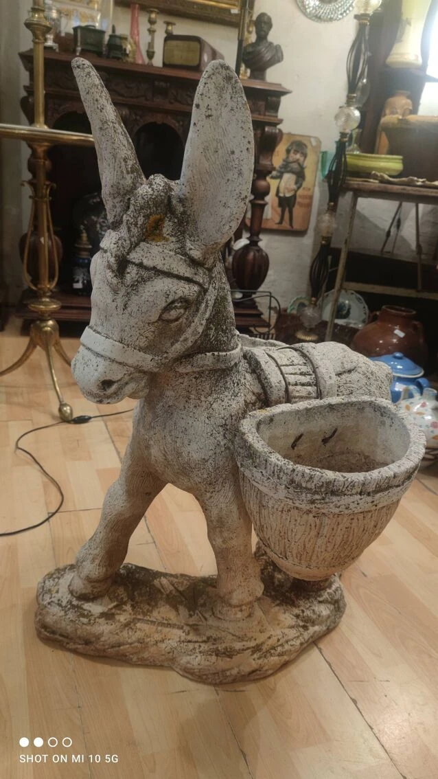 Âne Porte Plantes En Poussière De Marbre Reconstitué De La Maison Italgarden 12 Âne Porte Plantes En Poussière De Marbre Reconstitué De La Maison Italgarden – Image 10