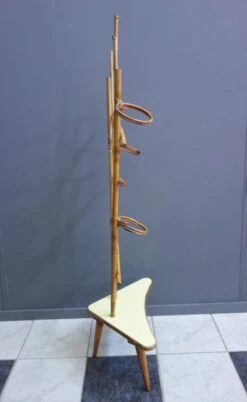 Porte-plante Rotin En Formica Jaune Des Années 1960 -Jardin Fournitures Boutique a934ef28 8779 4b35 b611 99e72ddda2f4