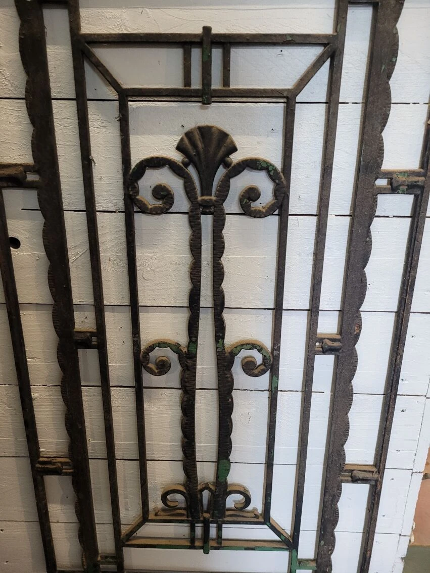 Ancienne Grille En Fonte Art Déco 100×60cms 8 Ancienne Grille En Fonte Art Déco 100×60cms – Image 6