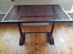 Table 'bistrot Industrielle Vintage" Par René Malaval (1940) Belle Platine Metal Rouge -Jardin Fournitures Boutique ab7f200e 779d 48bf b4e7 0e150682cb3b