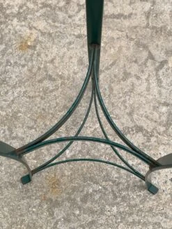 Porte-plante Ou Jardinière Tripode En Métal -Jardin Fournitures Boutique ac0f8f97 2899 4c4e 8632 e3a28a11dfbf