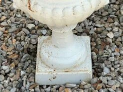 Vasques à Anses En Fonte Blanche -Jardin Fournitures Boutique ad132ad7 a3bf 4d9d a9b2 95f97ddaccfc