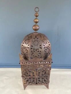 Lanterne Orientale En Métal Ajourée XXeme 17 Lanterne Orientale En Métal Ajourée XXeme -Jardin Fournitures Boutique add074ae f338 4e71 ab81 23725990b5f5