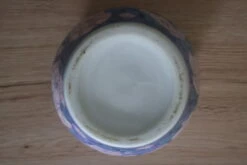 Cache Pot En Céramique Bleue Avec Fleurs Roses -Jardin Fournitures Boutique ade71b8f 194e 4690 9893 6114e0610998