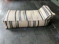 Chaise Longue En Forme De Pouf Flamant Avec Revêtement En Paille Traitée 15 Chaise Longue En Forme De Pouf Flamant Avec Revêtement En Paille Traitée -Jardin Fournitures Boutique afabcbd4 48a3 4a93 b20f 9c3a5afc541a