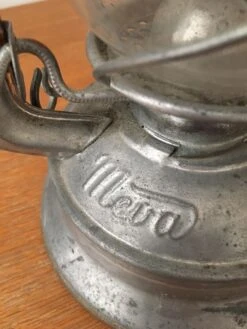 Lampe Tempête En Métal Marque Meva Tchécoslovaquie -Jardin Fournitures Boutique b0eba188 3c74 4415 8541 96727455fabf