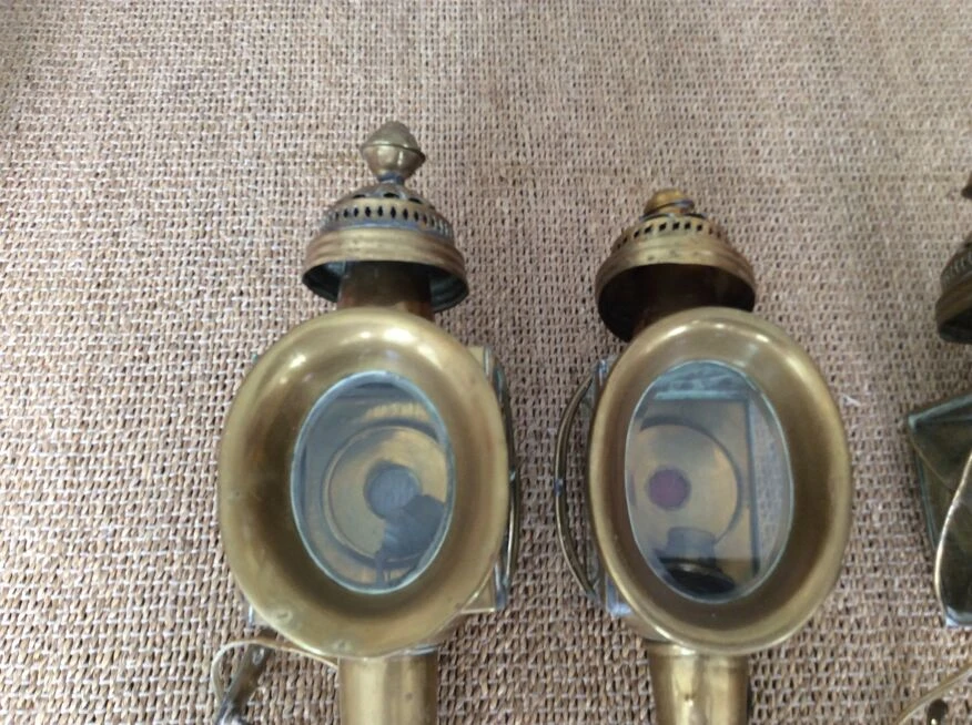 Trio De Lanternes 4 Trio De Lanternes – Image 2