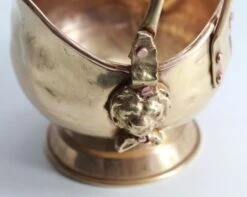 Seau De Frêne En Cuivre Tête De Lion -Jardin Fournitures Boutique b19d3a19 196c 40d2 94f6 a7b214a9858d