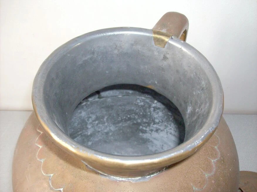 Ancienne Canne à Lait En Laiton Signé Atelier Cuivre Villedieu Campagne Normande 9 Ancienne Canne à Lait En Laiton Signé Atelier Cuivre Villedieu Campagne Normande – Image 7