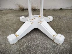 Guéridon De Jardin Années 1930 13 Guéridon De Jardin Années 1930 -Jardin Fournitures Boutique b29478db 468b 47cb 8163 94c289eecc47