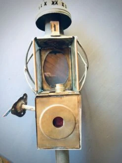 Paire D'anciennes Lanternes De Fiacre En Cuivre Vers 1900 -Jardin Fournitures Boutique b7bafe6c 5d1f 416f ad4d 58edd739e2dd