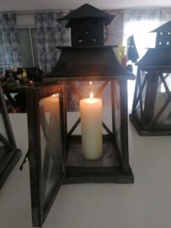 Lot De Trois Lanternes Anciennes à Bougie -Jardin Fournitures Boutique b7c6bec5 263c 4b72 8fde b85bf1642f73