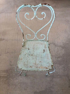 Ancienne Table Et 4 Chaises En Fer Forgé -Jardin Fournitures Boutique bd21f07e fb23 4cf9 92dd 6dc55d1f322b