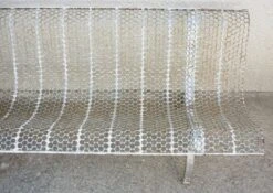 René Malaval, Grand Banc En Métal Perforé Et épais, Design Des Années 50 -Jardin Fournitures Boutique bdaab8c2 fd39 4680 8dae 1111e996149b