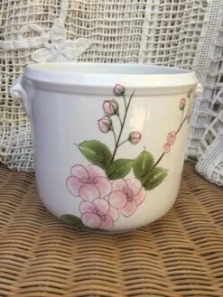 Cache Pot Décor Fleurs Pastel -Jardin Fournitures Boutique be942710 c5cf 4efa a2bc 84f046ad194d