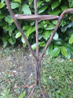 Porte Plante H135cm Fer Torsadé Vintage -Jardin Fournitures Boutique c02e14e5 db15 412d ba4a 82b80f982bdb