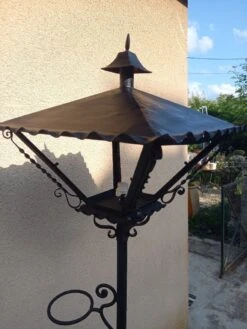 Lampadaire Jardin Fonctionnel, En Fer Forgé -Jardin Fournitures Boutique c0879858 feb4 4362 9057 38947464a357