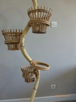 Porte Plantes En Bambou Et Rotin -Jardin Fournitures Boutique c21a11c6 79a4 4659 ac05 8382708cbb81