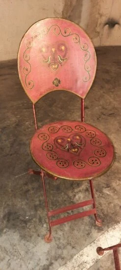 Table Et Chaises En Tôle -Jardin Fournitures Boutique c2651384 be4e 4c73 9b90 bdfa9c68037a