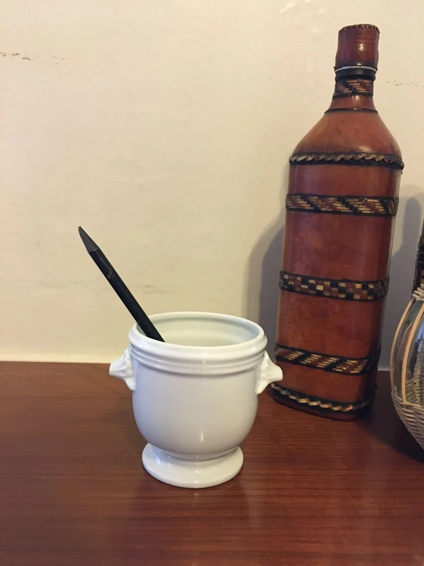 Cache Pot Moutardier Ou Saucière En Porcelaine Blanche 4 Cache Pot Moutardier Ou Saucière En Porcelaine Blanche – Image 2