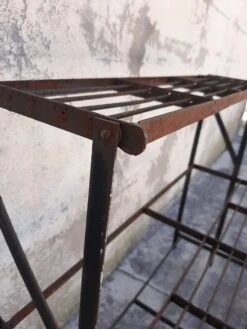 Porte Plante En Fer De Fleuriste Ancien -Jardin Fournitures Boutique c6289b6e 8f65 4aa7 9f60 adae7ee63dad