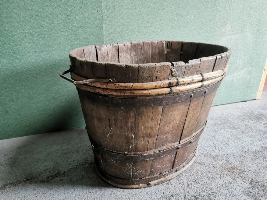 Ancien Bac à Vendange En Bois 5 Ancien Bac à Vendange En Bois – Image 3