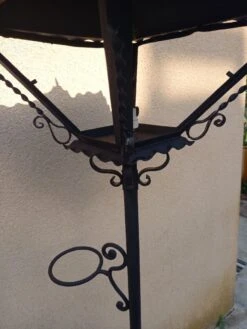 Lampadaire Jardin Fonctionnel, En Fer Forgé -Jardin Fournitures Boutique cdbf729e 7f50 41e4 b4bd 4d961e72f8e0