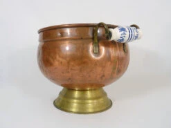 Jardinière Cache Pot En Cuivre Poignées En Porcelaine, Pied Laiton. Année 40 50 17 Jardinière Cache Pot En Cuivre Poignées En Porcelaine, Pied Laiton. Année 40 50 -Jardin Fournitures Boutique cdbfe962 3743 40e0 8b89 e1ffc12597d2