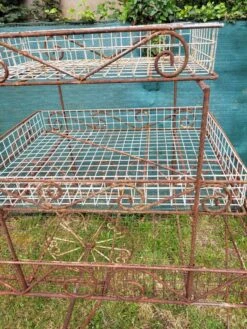 Ancienne Charette De Fleuriste -Jardin Fournitures Boutique ceb6a92e 07fa 4cca 9d81 604baa77b590