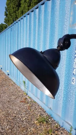 Ancienne Lampe Ovale D'éclairage Public Déclassée De La Ville De Paris Fabriquée Par Saunier Duval -Jardin Fournitures Boutique cf753d0d 2324 4aac a09f abdd8ce27476