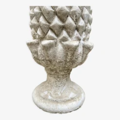 Pomme De Pin D'ornement En Béton Blanchi -Jardin Fournitures Boutique d3b3d350 5f99 41db 8866 2fc9f0d223d2
