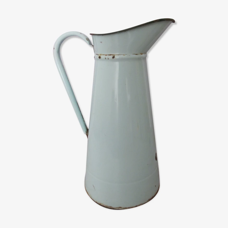 Broc En Tole Emaillé 3 Broc En Tole Emaillé