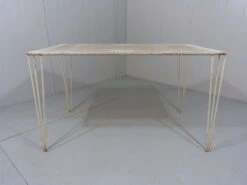 Table De Jardin En Acier Perforé Blanc Des Années 1950 -Jardin Fournitures Boutique d4ff148b 4848 41a5 8f0e ef9abbb4507c