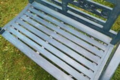 Banc De Jardin Peint En Détresse Du Milieu Du Siècle -Jardin Fournitures Boutique d61ad6ba fa51 4763 b5fc 619d7414f90b