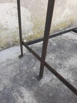 Porte Plante En Fer De Fleuriste Ancien -Jardin Fournitures Boutique d6de01b4 aab6 47c9 8500 ec6346d4f11e