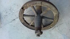 Set De 2 Roues De Jardin Ancienne -Jardin Fournitures Boutique d7597aca d614 41fc b412 ec277ac305fc