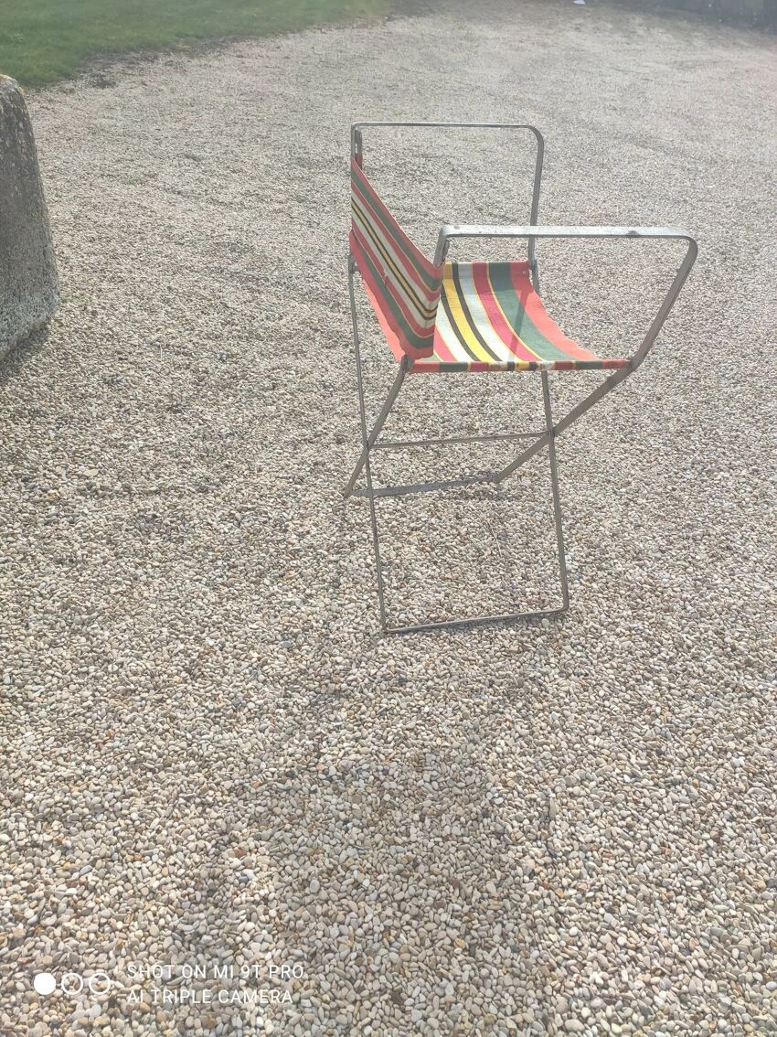 Chaise Pliante Vintage En Métal Avec Tissu D'origine 7 Chaise Pliante Vintage En Métal Avec Tissu D'origine – Image 5
