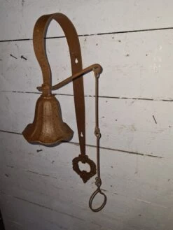 Cloche De Jardin En Fer Et Fonte -Jardin Fournitures Boutique db70389e fdd2 4bb6 82b6 4c9b9c4aa647