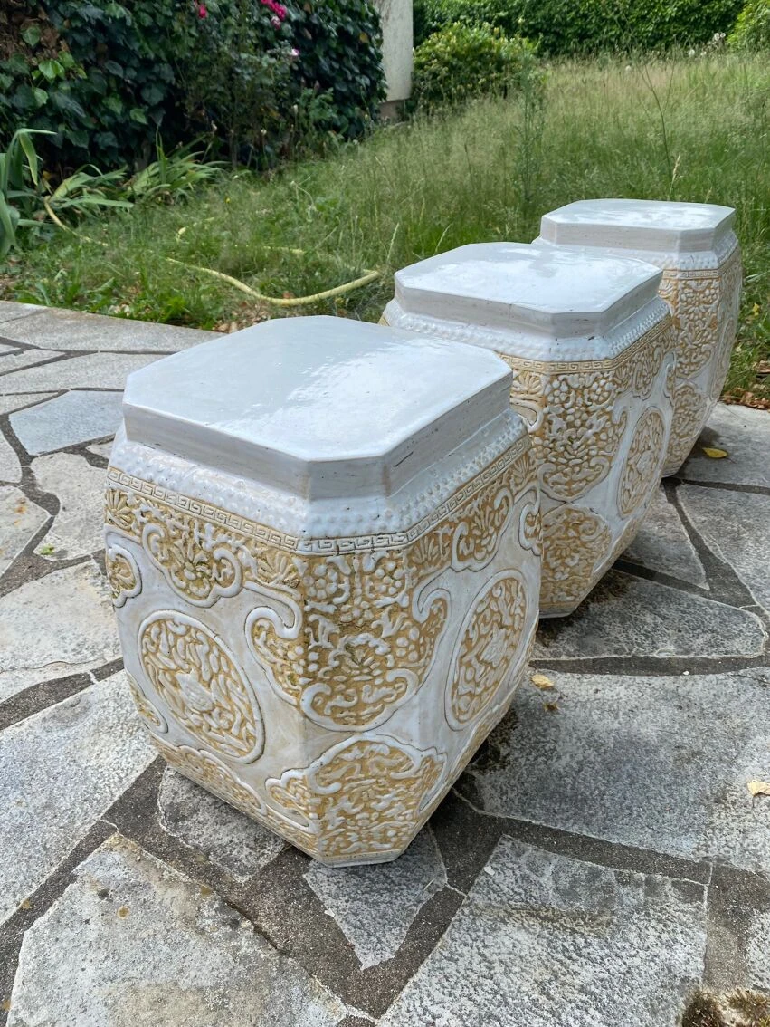 Lot De Trois Tabourets De Jardin En Céramique 7 Lot De Trois Tabourets De Jardin En Céramique – Image 5