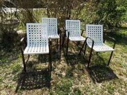4 Chaises Vintage -Jardin Fournitures Boutique dd845092 e242 4fac ba76 ba3f8c4cc6a0