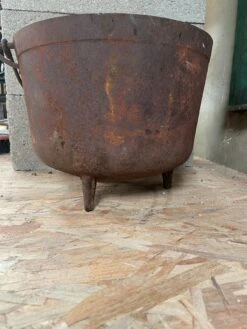 Chaudron Ancien -Jardin Fournitures Boutique df3ef7d2 b234 4718 9d47 c4a63810b76c