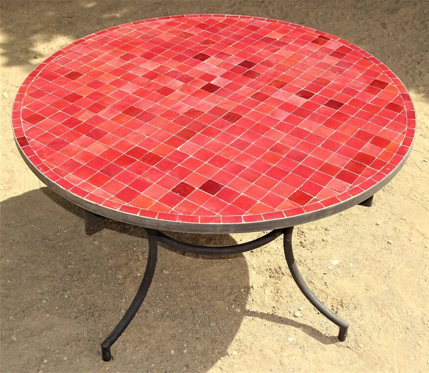 Table Zellige Bordeaux De 120 Cm De Diamètre 4 Table Zellige Bordeaux De 120 Cm De Diamètre – Image 2