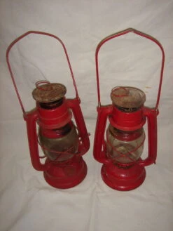 Ancienne Lampe à Pétrole -Jardin Fournitures Boutique e13815f9 c6cf 4d03 b472 1e41808dea24