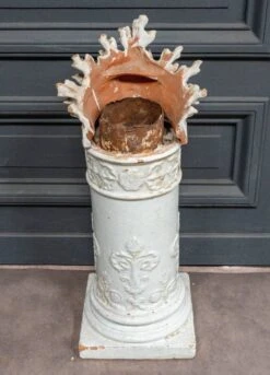 Épi De Faîtage élément De Cheminée En Terre Cuite Vernissée Blanche XIXe -Jardin Fournitures Boutique e44fb4a9 87ab 44f4 a5e7 63fff349b59f