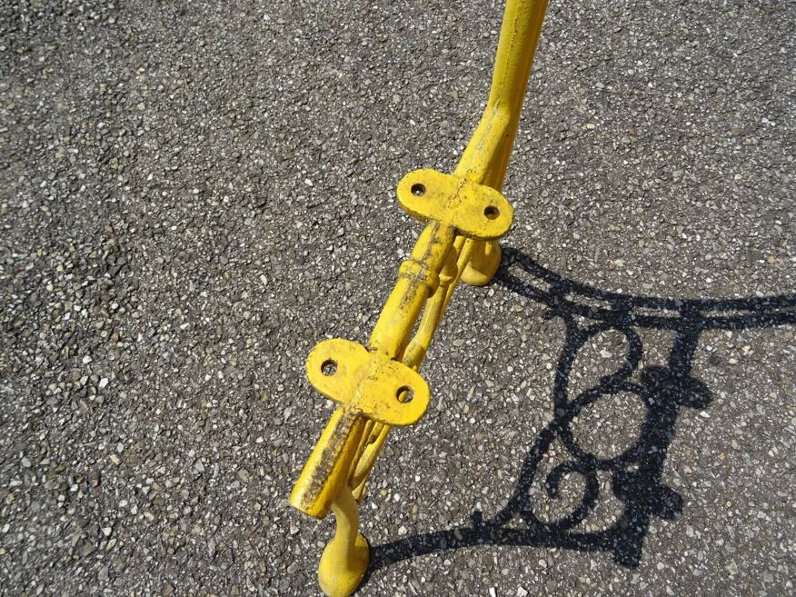 Paire De Montants De Banc De Jardin En Fonte Vers 1930 18 Paire De Montants De Banc De Jardin En Fonte Vers 1930 – Image 16